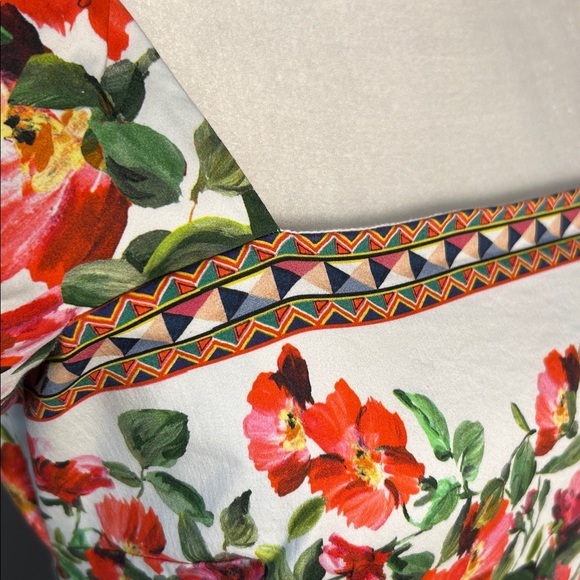 Antonio Melani Floral Crop Top (Size 6) - Picture 2 of 6